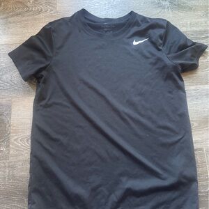 Nike Women’s Black Short Sleeve Tee
